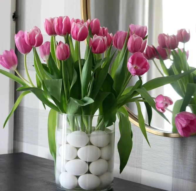 Spring Tulips Centerpiece