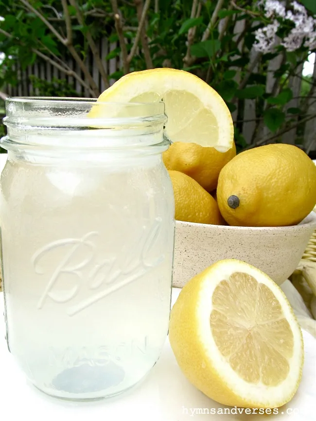 Fresh Lemonade and Bowl of Lemons - Vintage Picnic Basket