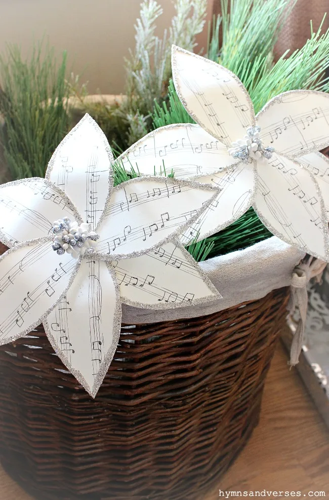 easy DIY cookie basket made from a paper plate - It's Always Autumn