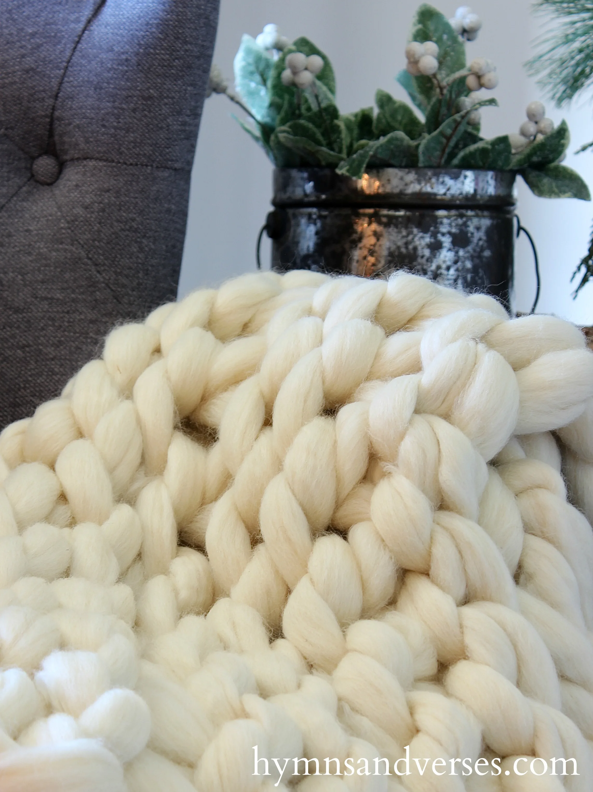 Close Up Wool Roving - Chunky Knit Blanket