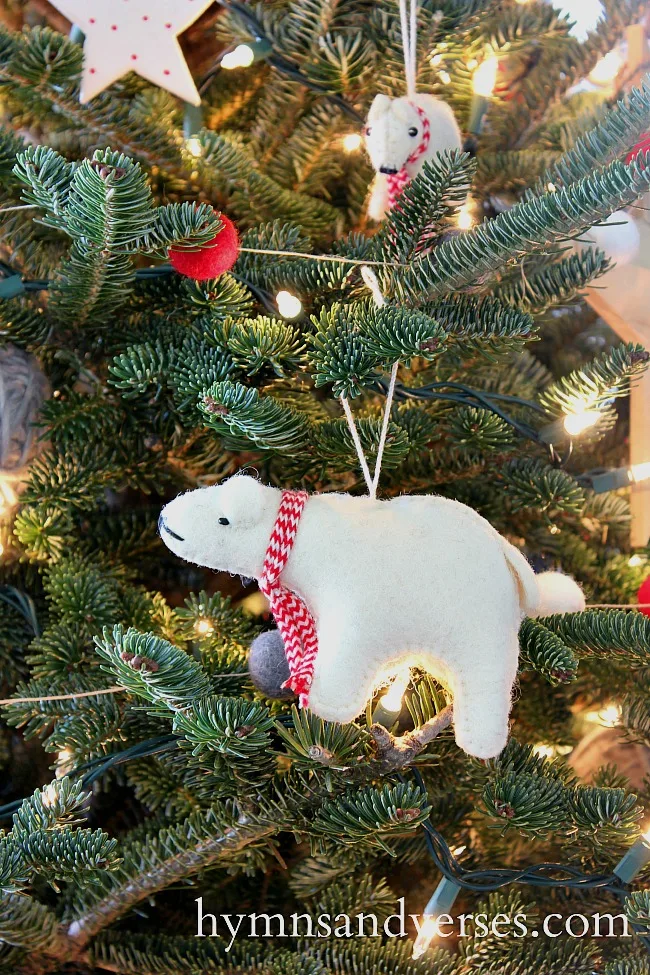 Wool Polar Bear Ornaments - Christmas Living Room