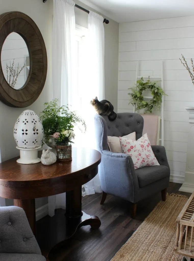 Cottage Style - Spring Living Room