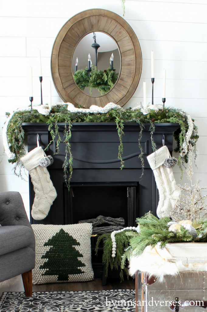 2017 Christmas Home Tour - Mantel