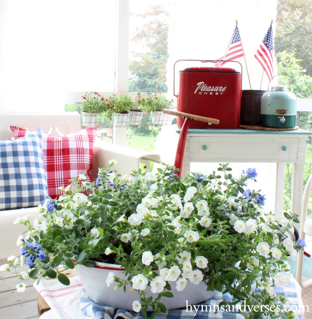 Patriotic Porch Decor 