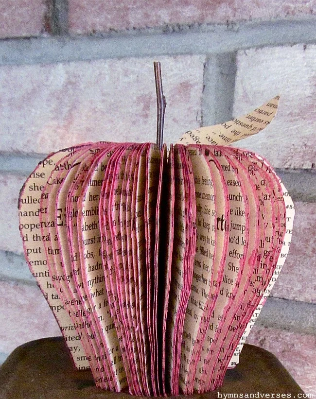 Book Paper Apple DIY