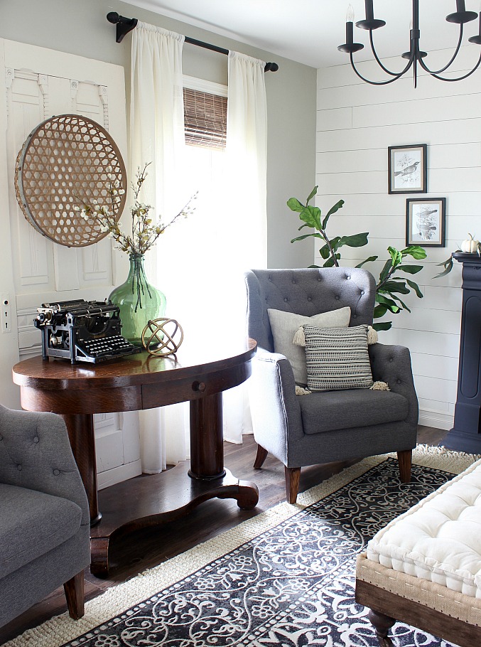 Fall Home - Living Room