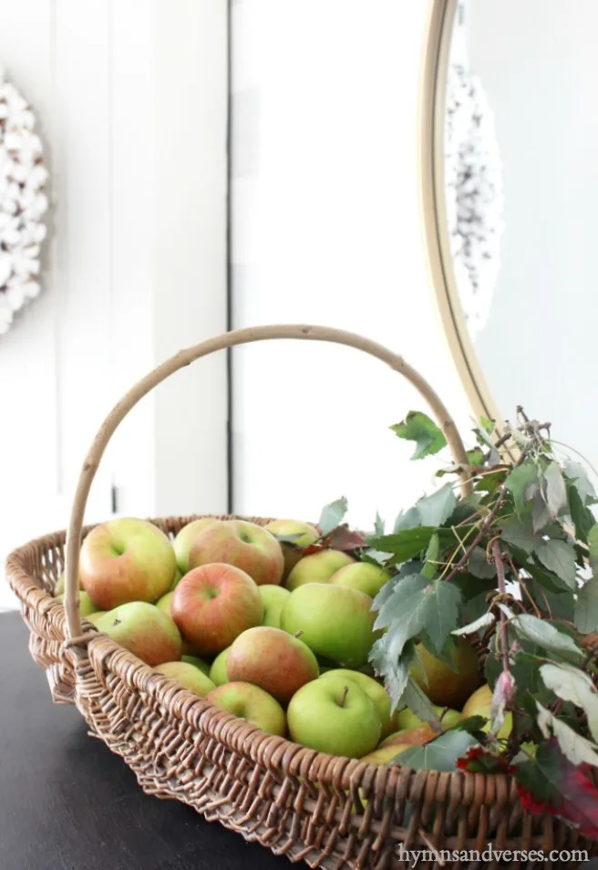 Apple Picking Tablescape