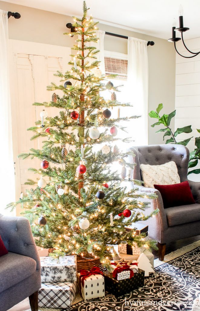 Christmas Tree with black, white, and burgundy ornaments