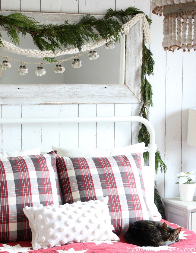 Cozy Christmas Bedroom - Hymns and Verses