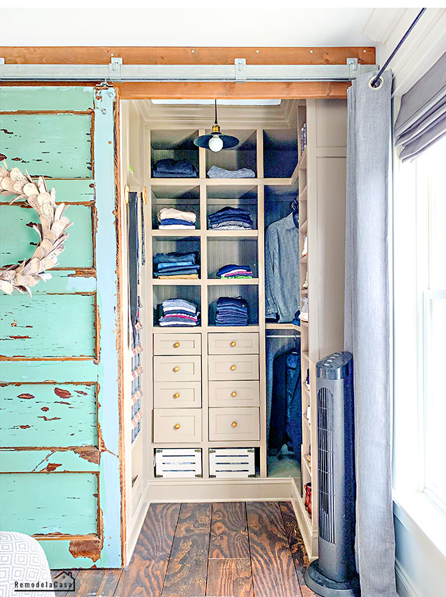 how to Give a small closet a huge amount of storage