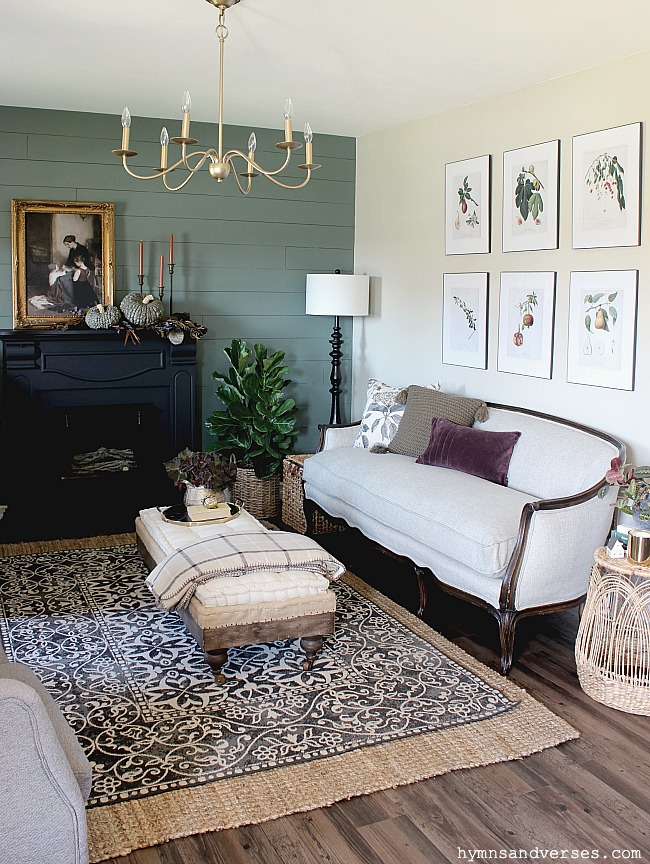 Fall Living Room Featuring Vintage Decor and Artwork