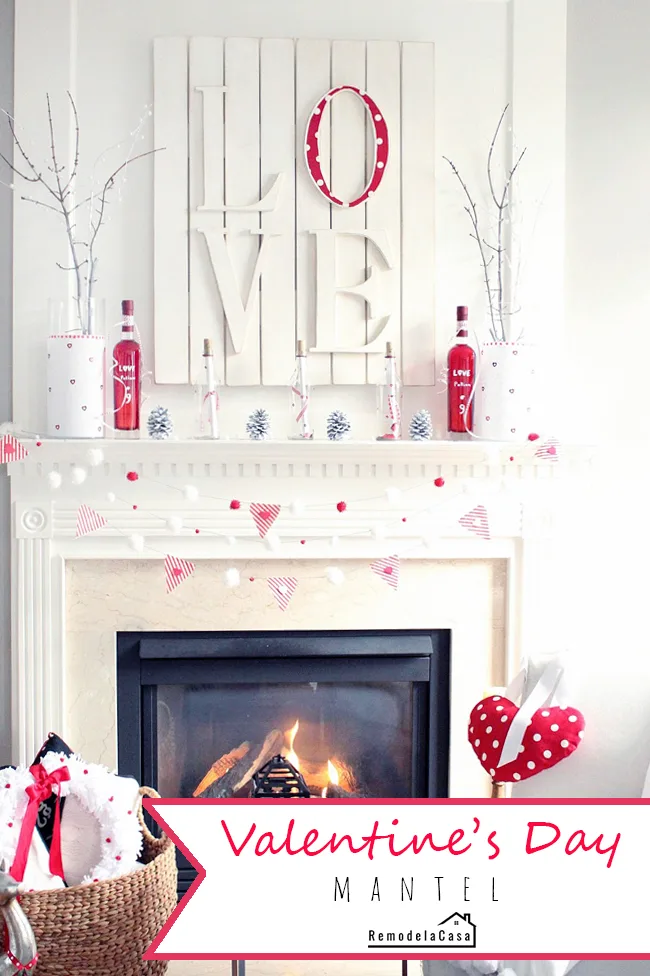 Valentine's Day Mantel - RemodelaCasa