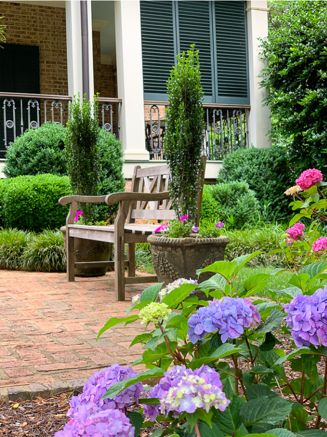 Summer Outdoor Living - Our Southern Home